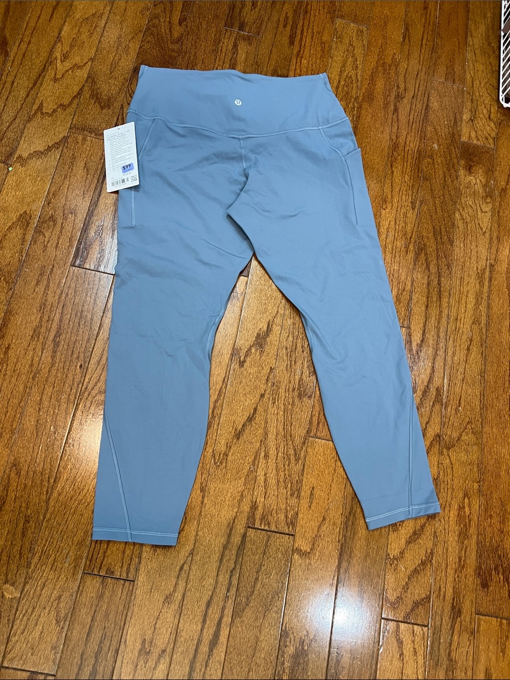 72. Lululemon NWT Align HR Pant legging 25” pockets